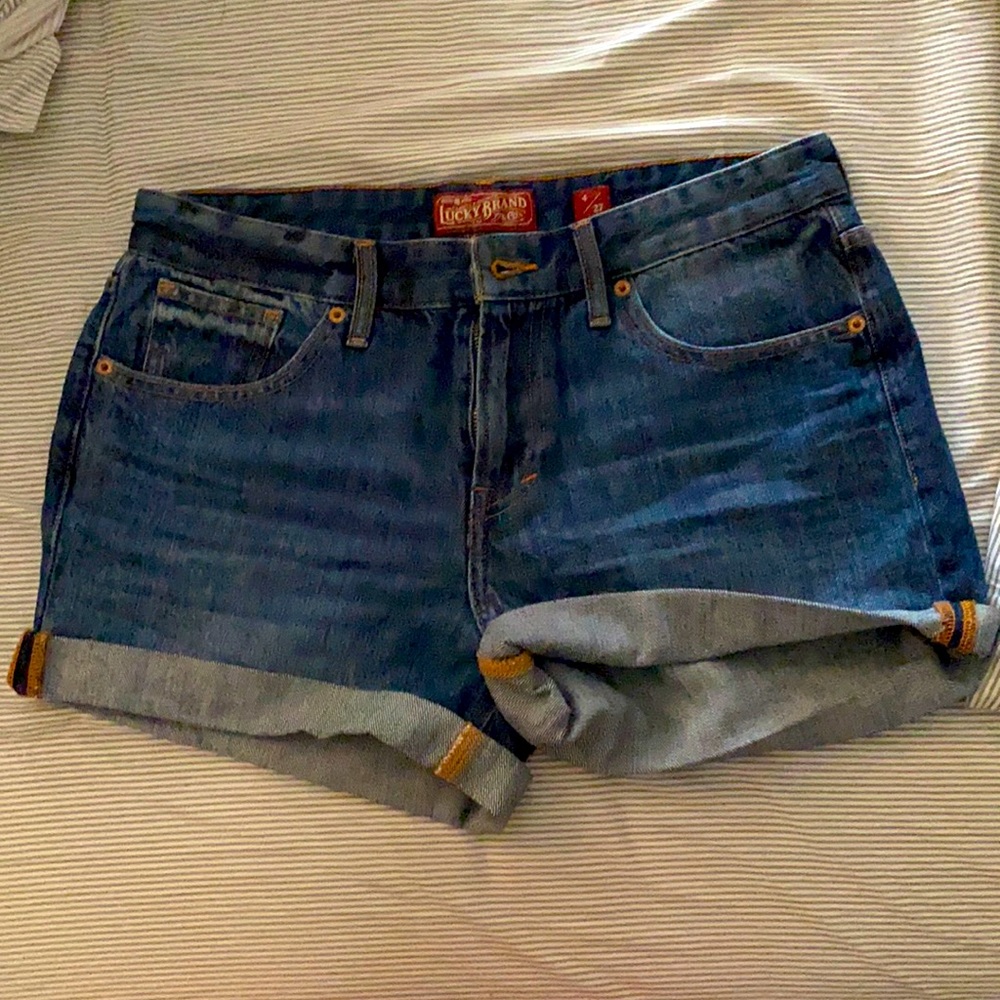 Lucky Brand The Original Boyfriend Short 4/27